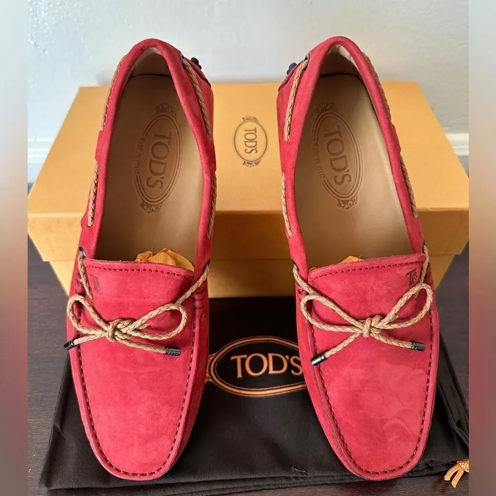 TOD'S Men's Laccetto  Red slip-on suede driving Loafers size US6, EU 38 1/5
